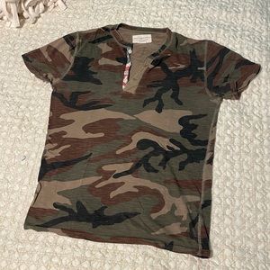Camo American accent Ralph Lauren button up tee